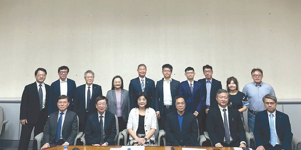 工商時報數金獎 推動金融發展