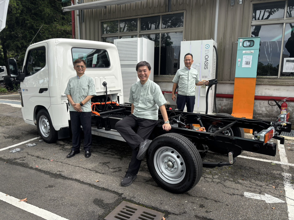 ET35電動商用車141.9萬開放預接單     早鳥下訂還享專屬好禮