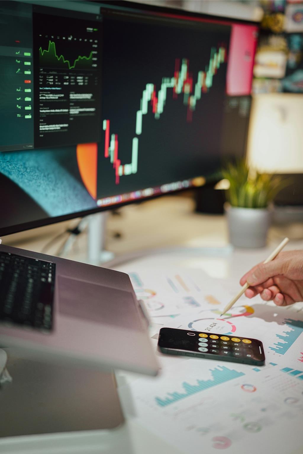 美股早盤高檔震盪台指期夜盤重返26,000點大關- 證券- 工商時報