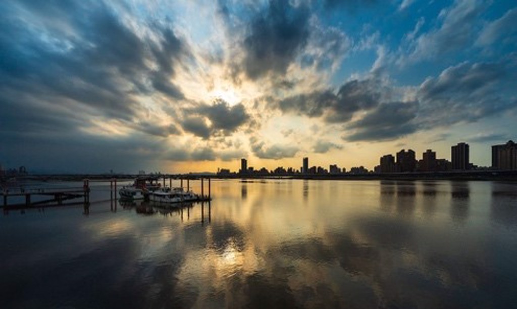 台北極具國際代表性的碼頭水岸,散步即達。圖/業者提供