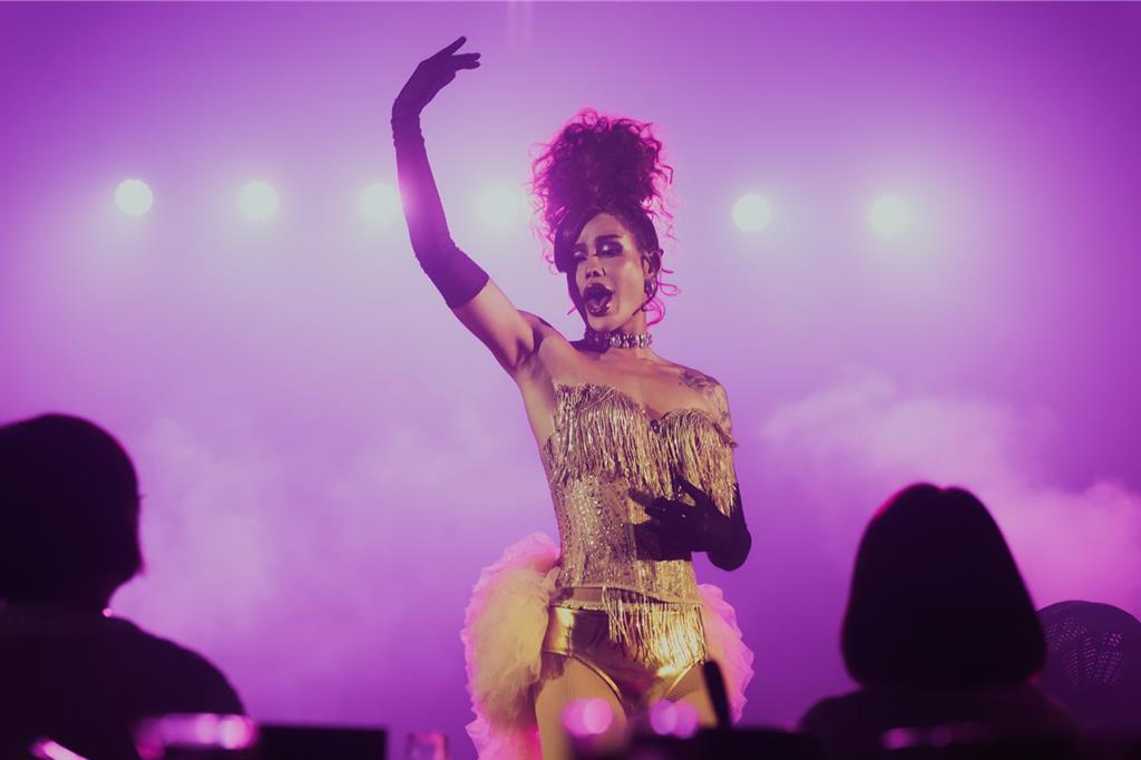 台南晶英搞怪迎接萬聖節 驚悚甜點與「晶豔秀」齊登場