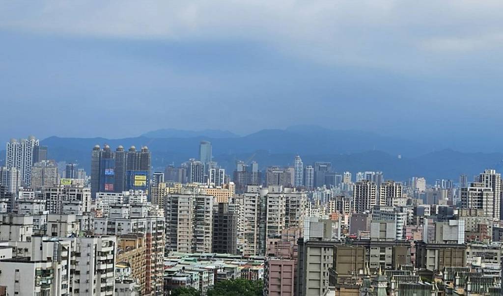 房市「殺價取量」時機浮現?李同榮曝3大轉折:未來半年價格跌幅擴大