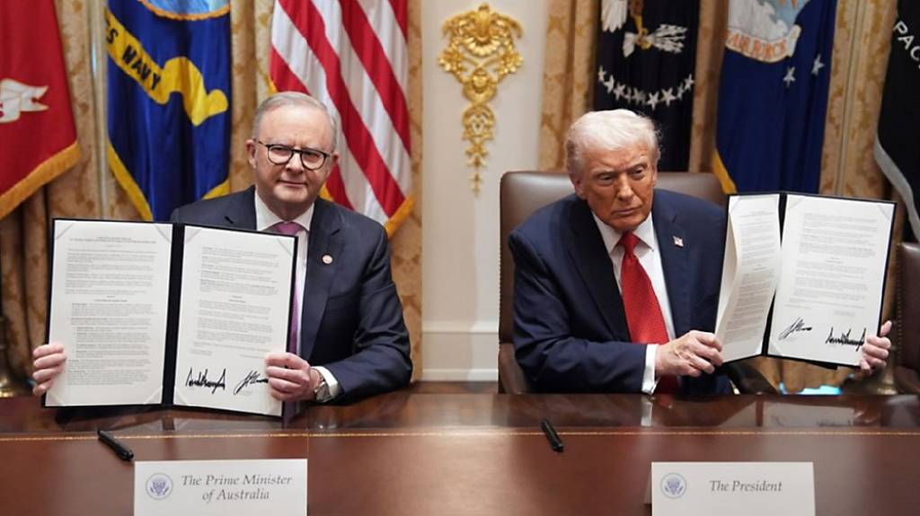 看頭條學英文/美國國防部斥資十億美元,加強關鍵礦物儲備