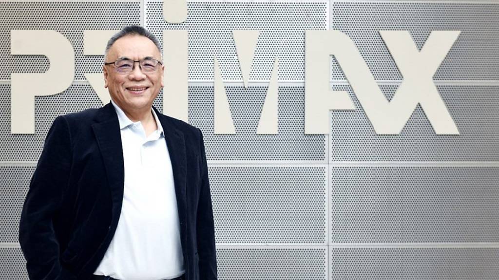 致伸科技董事長潘永中接受專訪，暢談營運目標與業務規劃。圖／顏謙隆