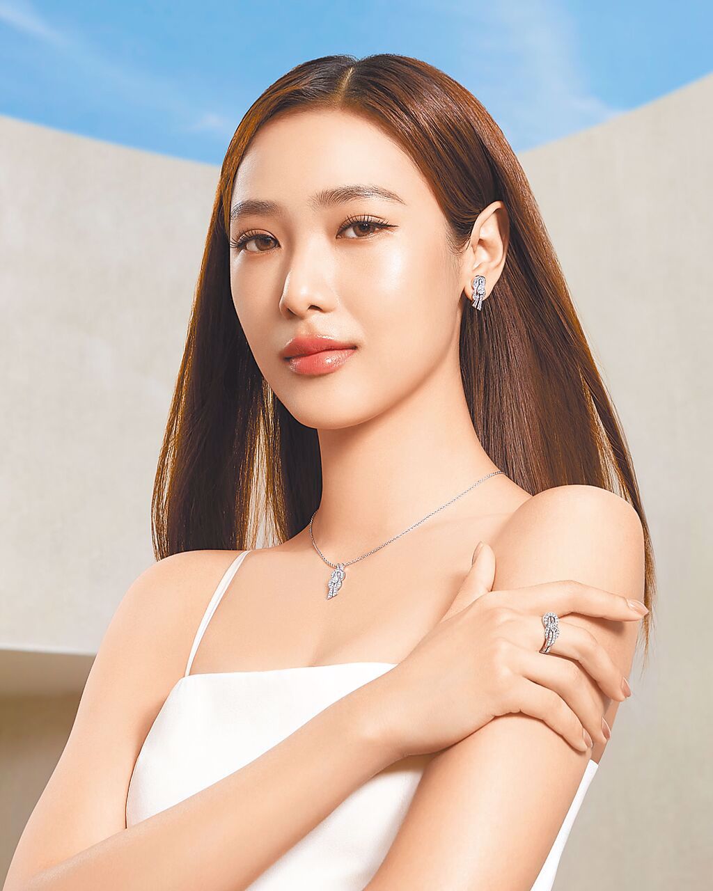 泰星雙姝秀FRED鑽飾 點亮自信