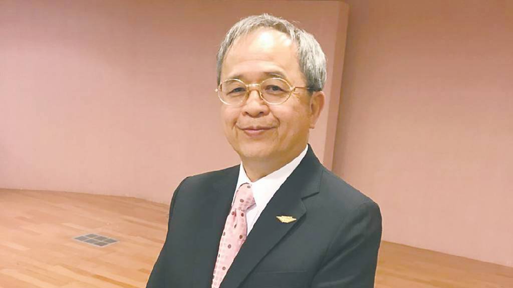 大公司的制度 小公司的彈性