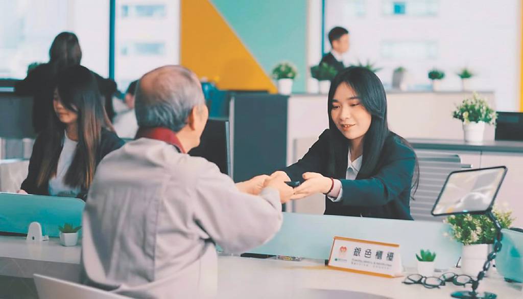 國泰3公司獲公平待客前25%績優