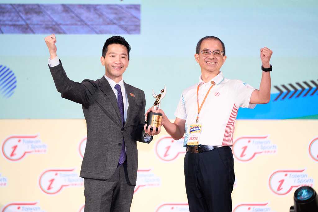 全員「好動」、健康樂活 紙業大廠正隆三獲iSport運動企業認證