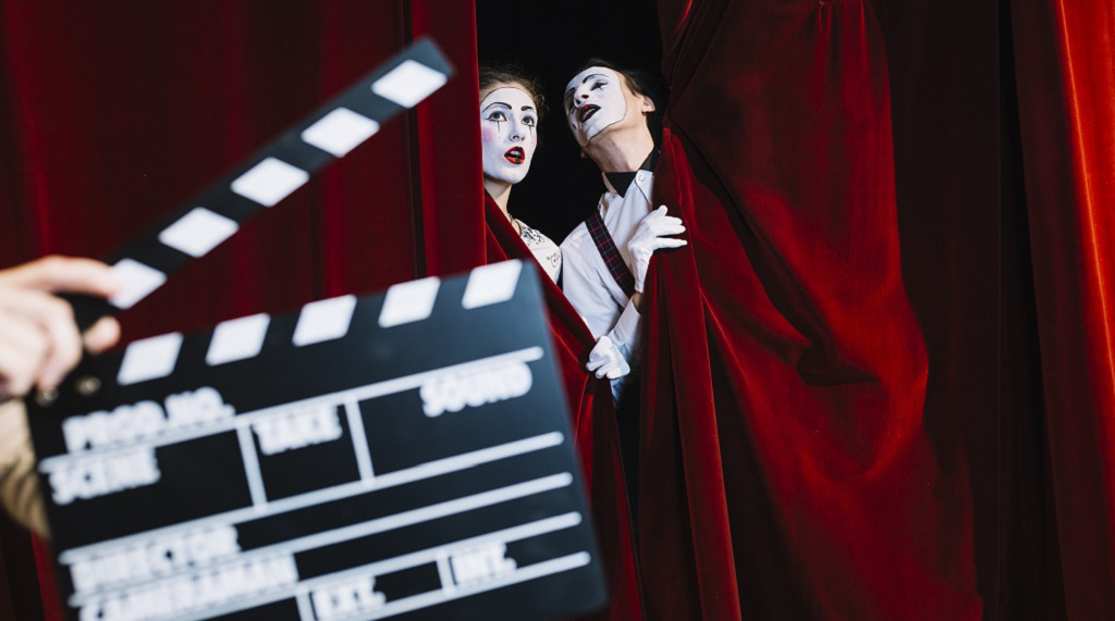 劇組人員知多少 part 1－「燈光師、群眾演員」英文怎麼說？