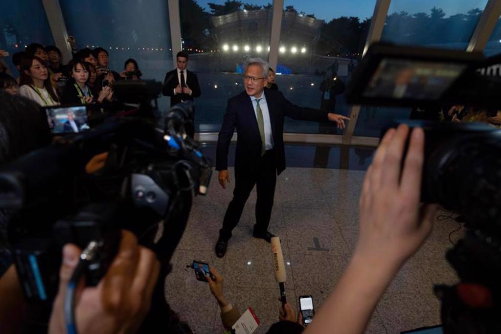 台灣輝達「總得設在某個地方」 黃仁勳最新回應：我仍然希望設在台北