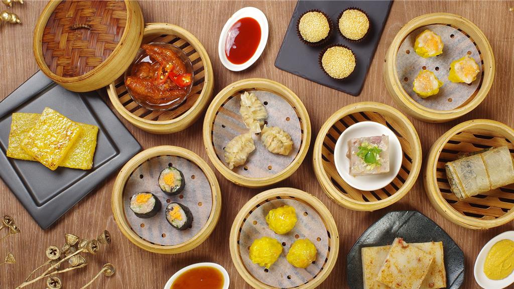 雙11吃喝大優惠！山町餐酒館酒水加購第二杯11元、翠庭中餐廳加購烤鴨披薩只要111元