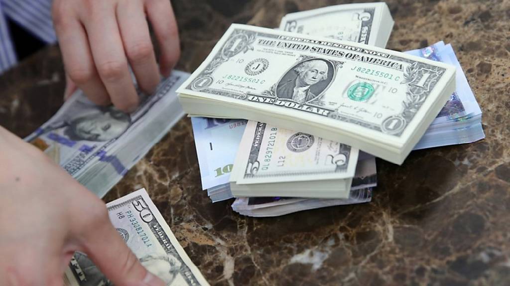 押寶台股，歷年同期最猛！ 外資前十月淨匯入破兆