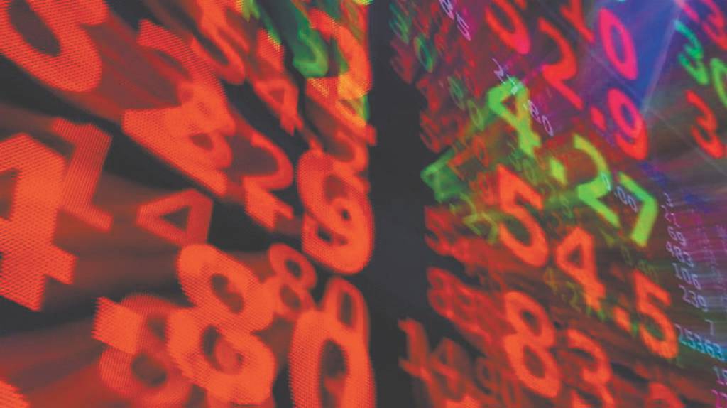 28K失守 低基期股成護身符