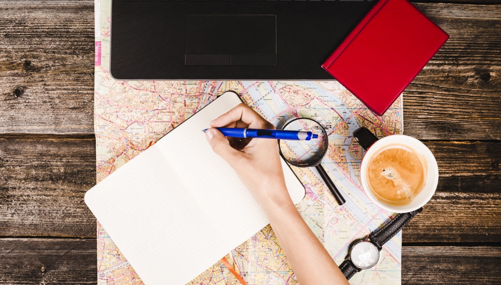 邊旅行邊賺錢很爽?揭開「最完美工作」的神祕面紗