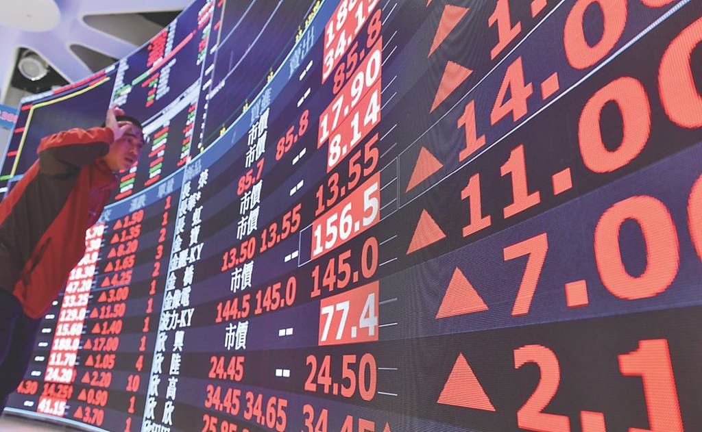 月底迎法說行情 111家密集接棒