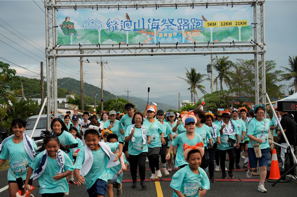 臺東縣達仁鄉114年縫迴山海祭熱鬧登場 點燃南迴觀光新活力