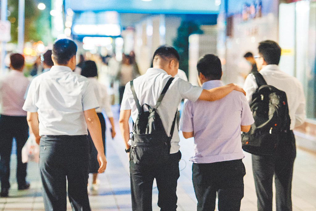 主計總處:1~9月近7成上班族領不到平均月薪 續創新高