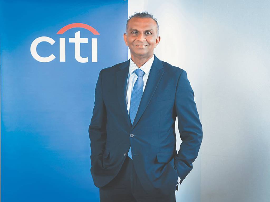 花旗助台企籌資逾300億美元