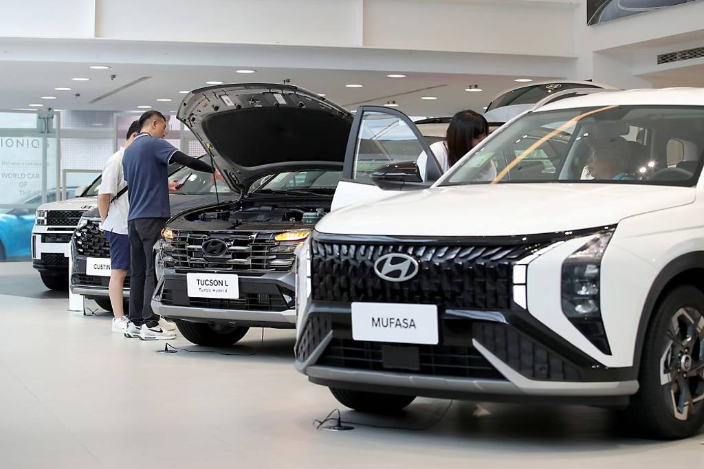 政策補助加持 車市10月回神