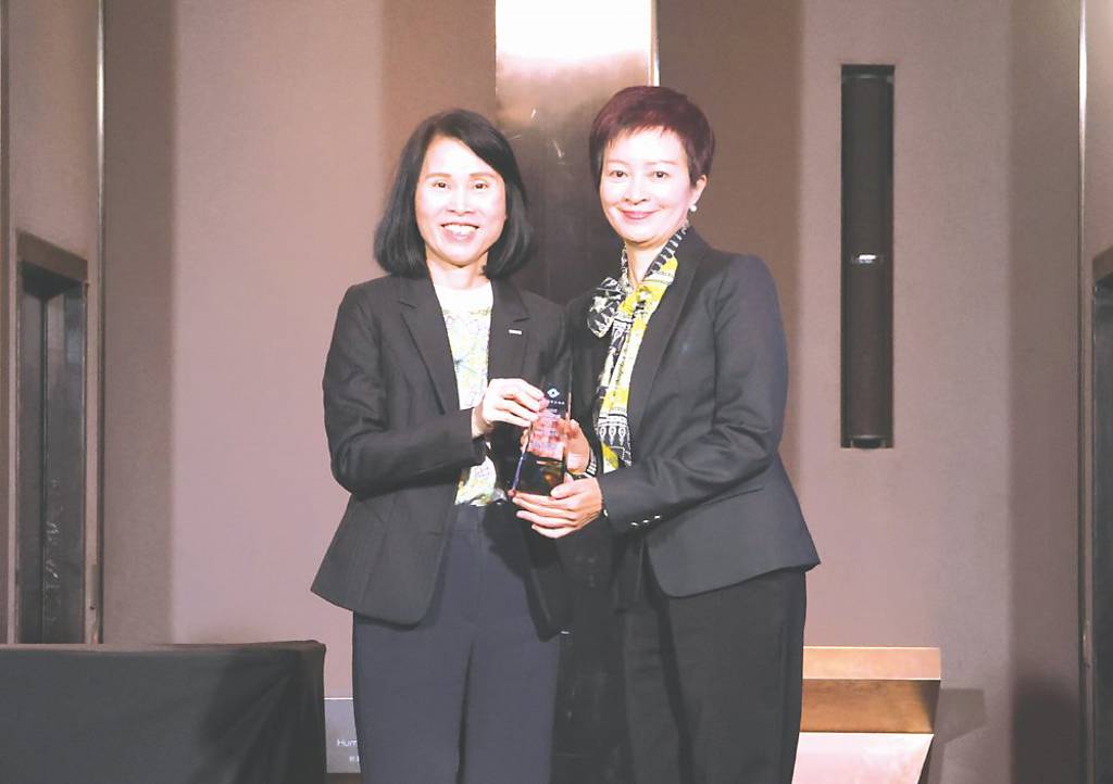 兆豐證、兆豐期 獲反詐騙獎肯定