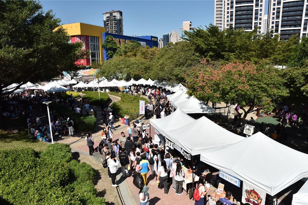 中華大家功德會園遊會登場!百攤齊聚文心森林公園 企業暖心力挺