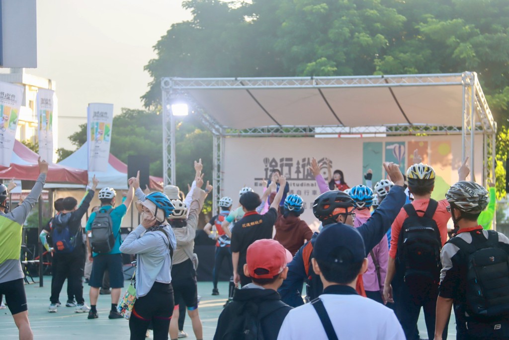 「2025徐行縱谷板塊騎遇」啟動 200騎士晨騎探索花東大地景
