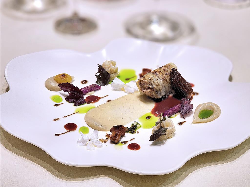 內蘊使命感的華美盛宴!米其林二星〈A餐廳〉秋季套餐開箱