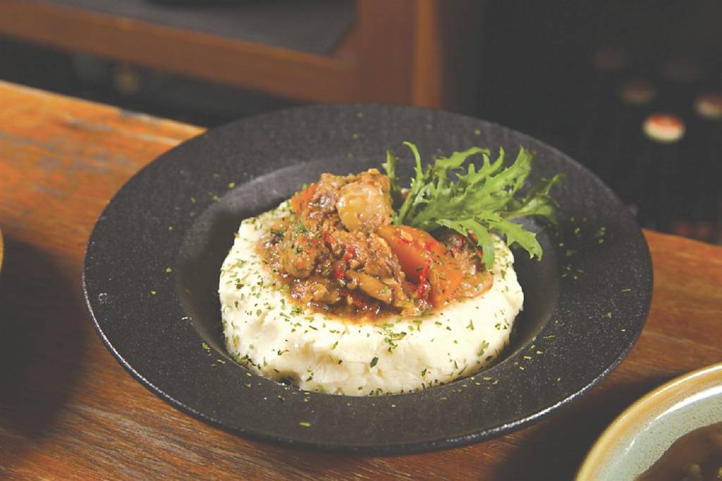 ABV閣樓餐酒館 荷蘭美食月限時登場