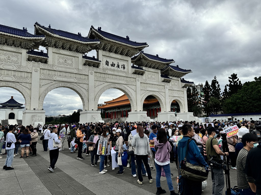 我當了一天走路工 坊間流傳神祕的臨時工作