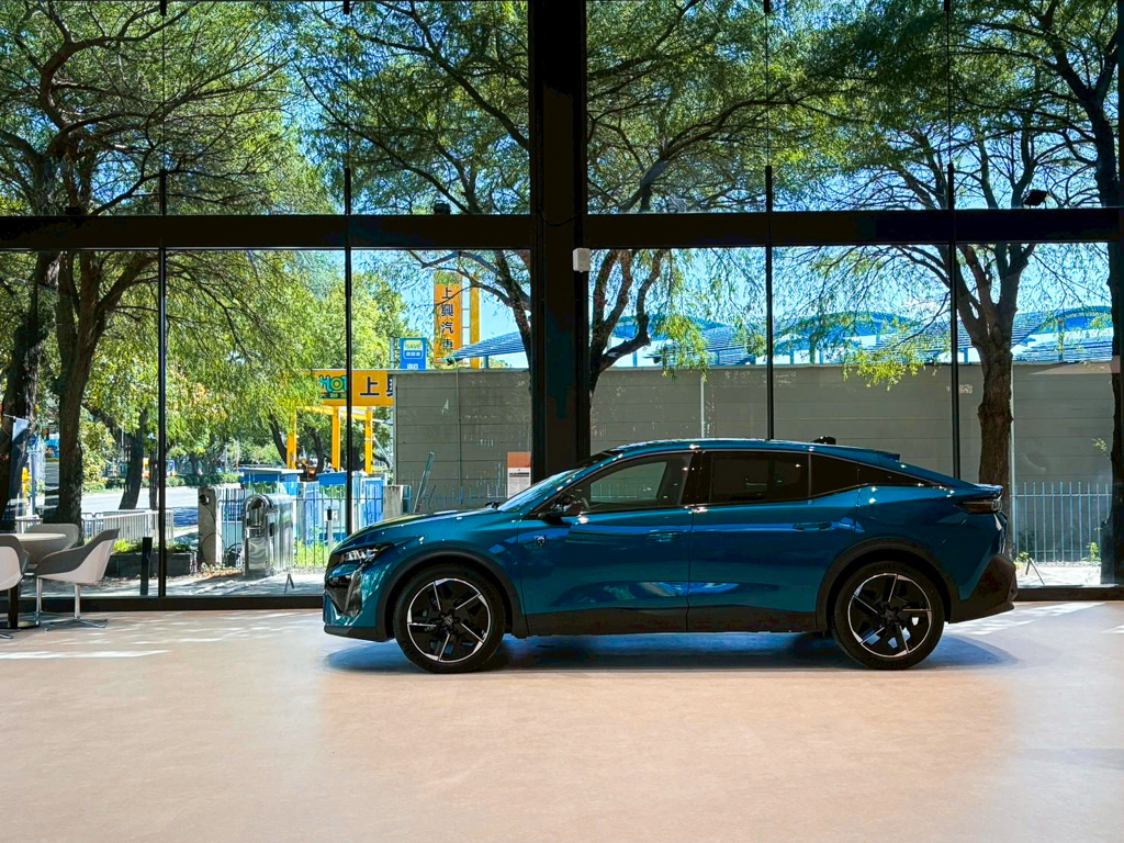        寶嘉聯合攜手星聯汽車宣佈 「台北市北投新車展示暨授權服務廠」落成啟用