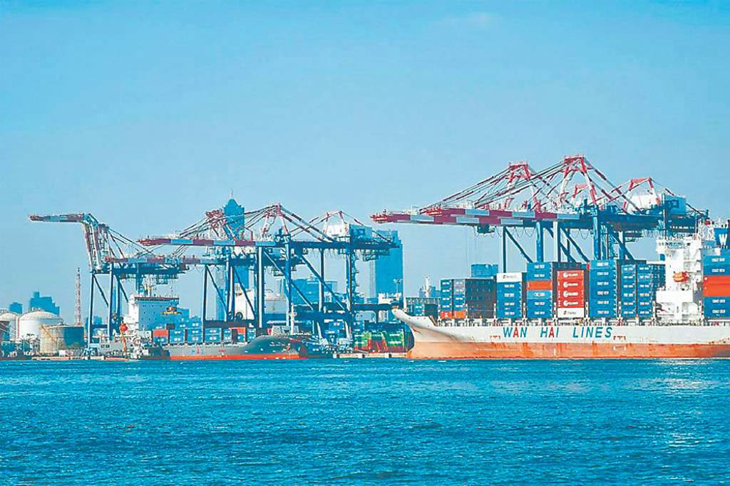 供需失衡 SCFI連三黑