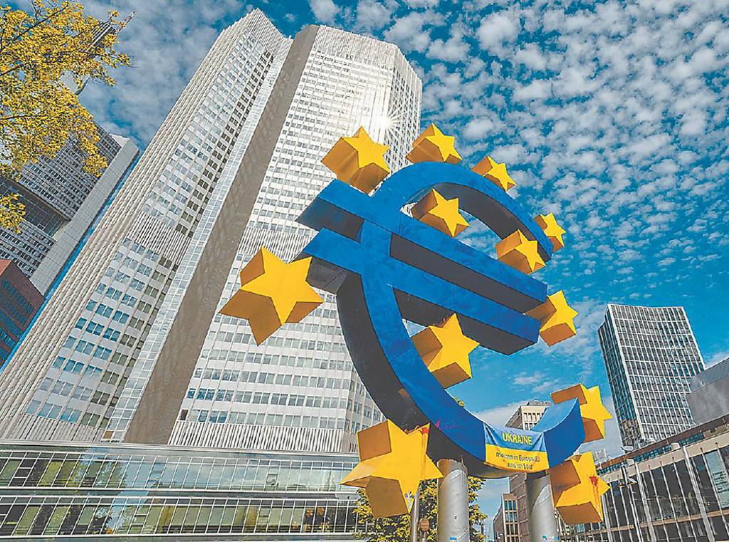 歐元區11月製造業再陷萎縮