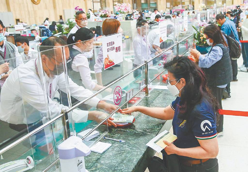 外銀看美元：短線彈升、中期偏弱格局