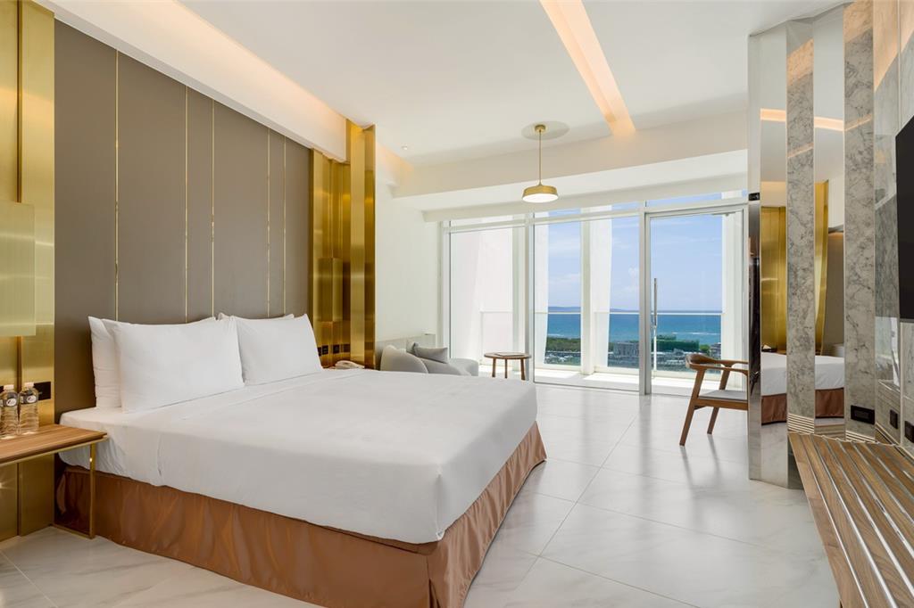 易遊網55折獨家首賣墾丁最新海景飯店！每人最低3,244元起 領折扣碼最高再減500元