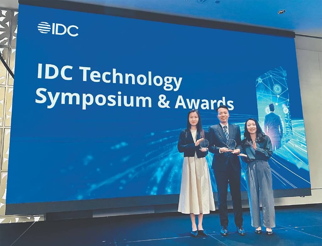 玉山銀行獲IDC未來企業大獎雙項殊榮