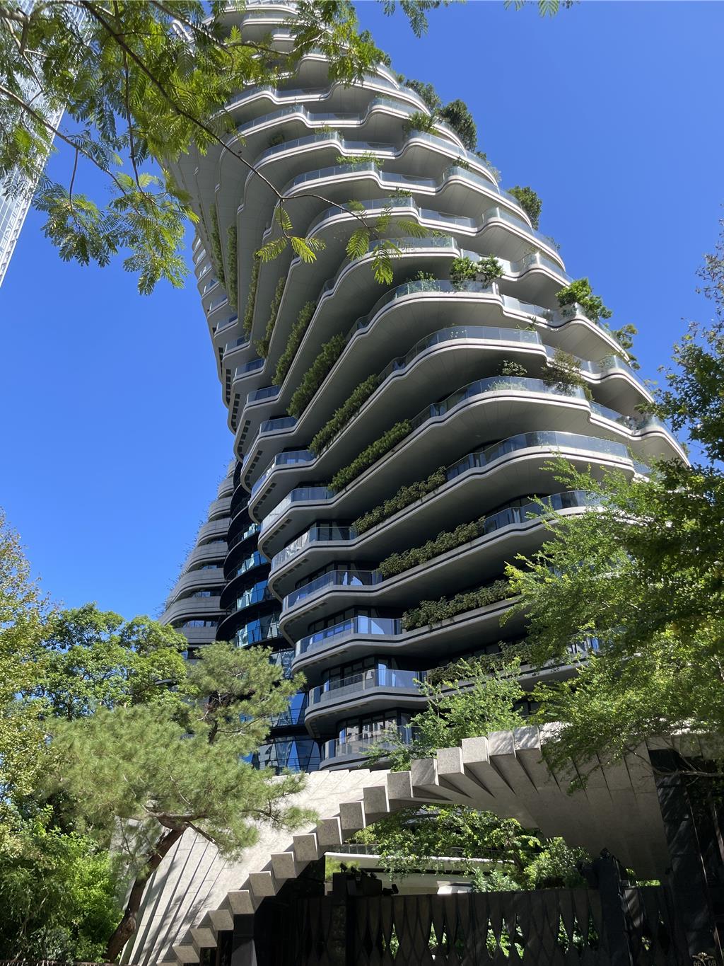 房市寒流過境 「陶朱隱園」、「聯聚玉衡」躍居網路討論聲量最夯新案