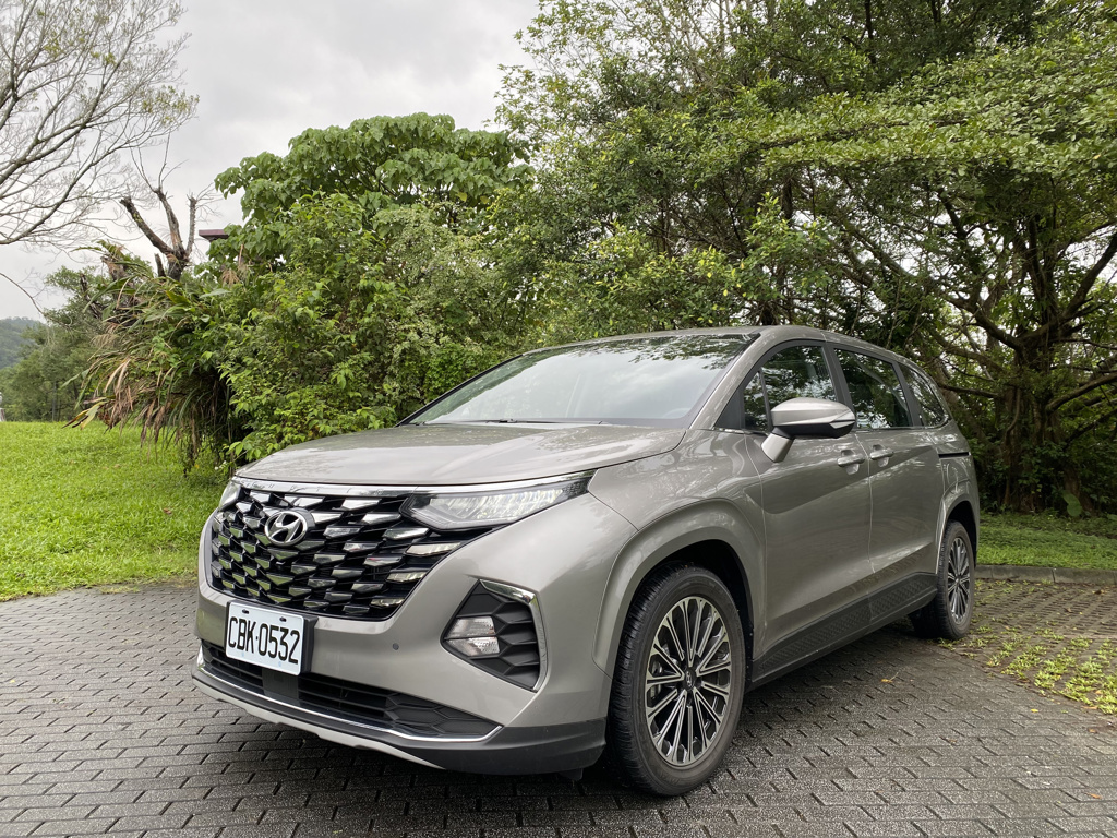 試車報告》強勁渦輪 七人座旗艦          Hyundai CUSTIN 2.0T GLT-D