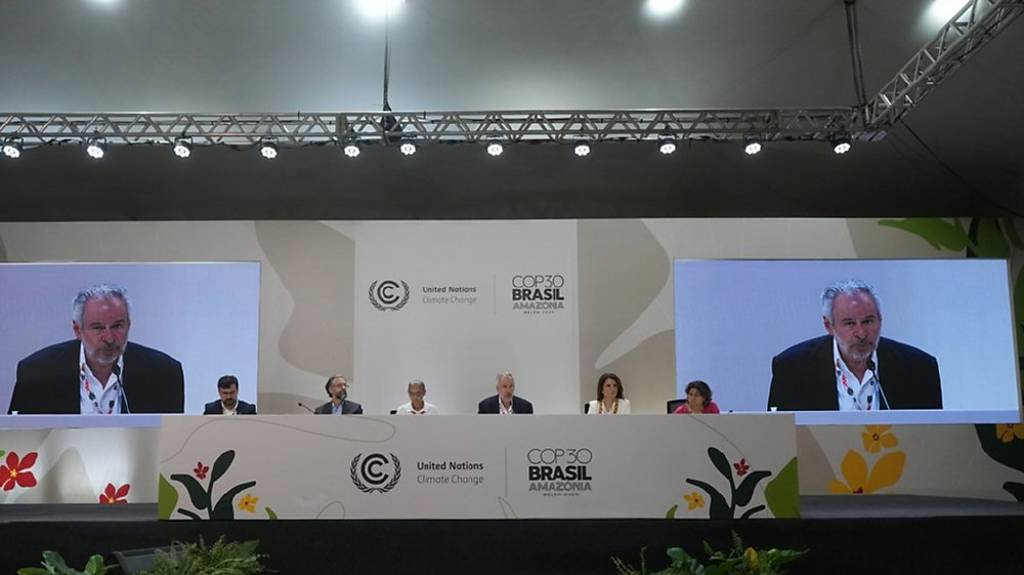 COP30雨林與遊輪的距離，台灣與世界的距離