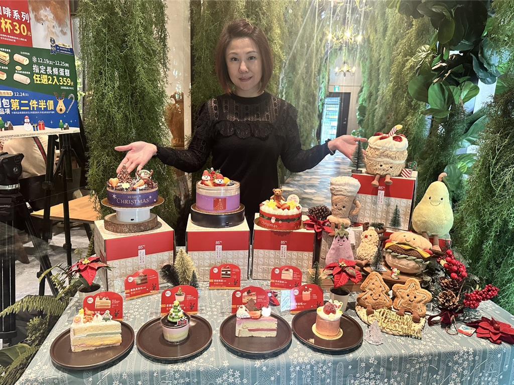 85℃聖誕七款蛋糕夢幻登場　主題切片第二件8折