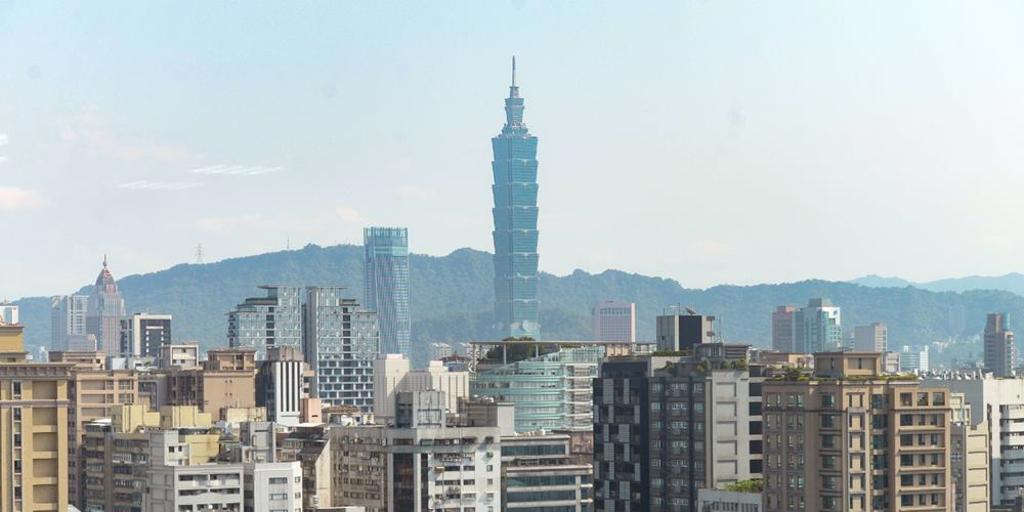 AI帶動經濟飆升 台灣民眾薪資未提升?CNN揭真實原因