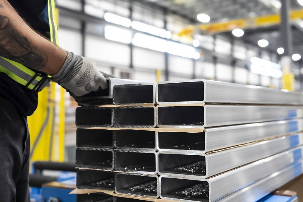 鋁材需求迎歷史高峰 美電力成本暴增 鋁業難擴產