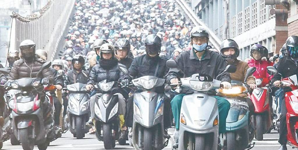 再陷「年月雙減」寒流!11月機車領牌僅5.43萬輛 三陽近44%市占穩居冠