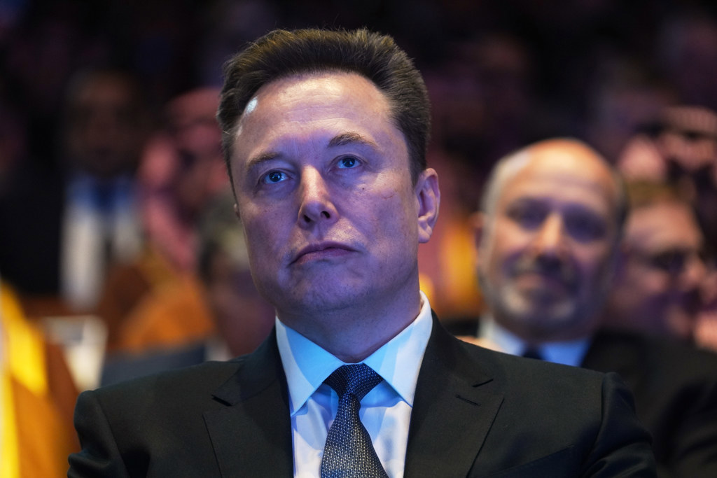 投資心法曝光! 馬斯克點名這2檔AI神股