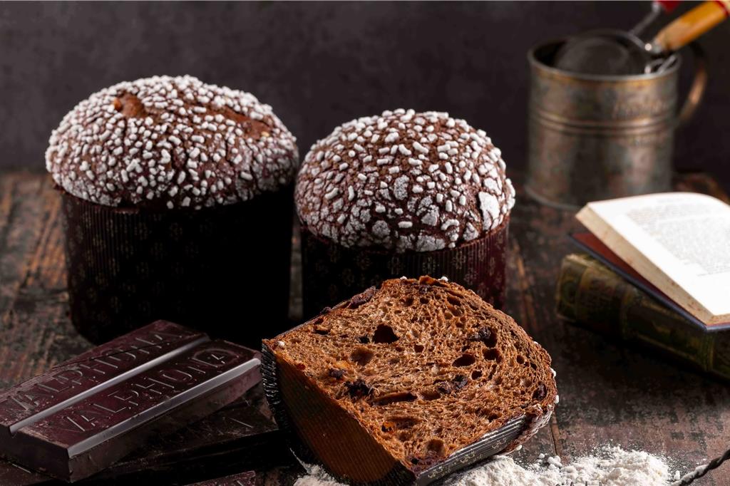 「全世界最難搞的麵包」有新口味！Home Mom Bakery黑森林版Panettone全新上市