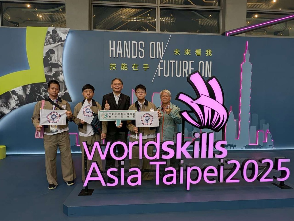 挑戰亞洲技能競賽奪金 桃竹苗分署自主移動機器人奪冠