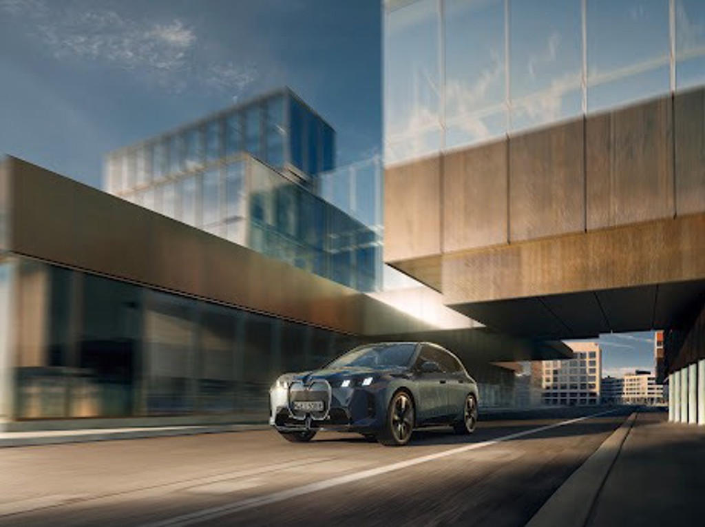 再立純電標竿 !引領科技與豪華美學新境! 全新BMW iX 豪華純電旗艦休旅 正式上市