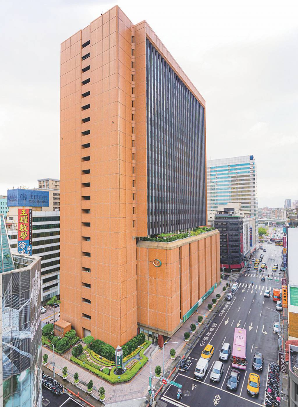 一銀統籌 大井泵浦聯貸案簽約