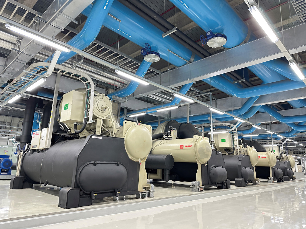 冰水系統導入AI分析,運轉最佳化。圖/華邦電提供