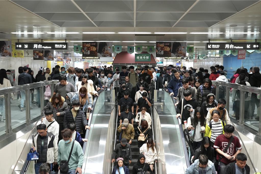 演唱會、TPASS帶動高捷運量 2025年日均破19.5萬人次創新高