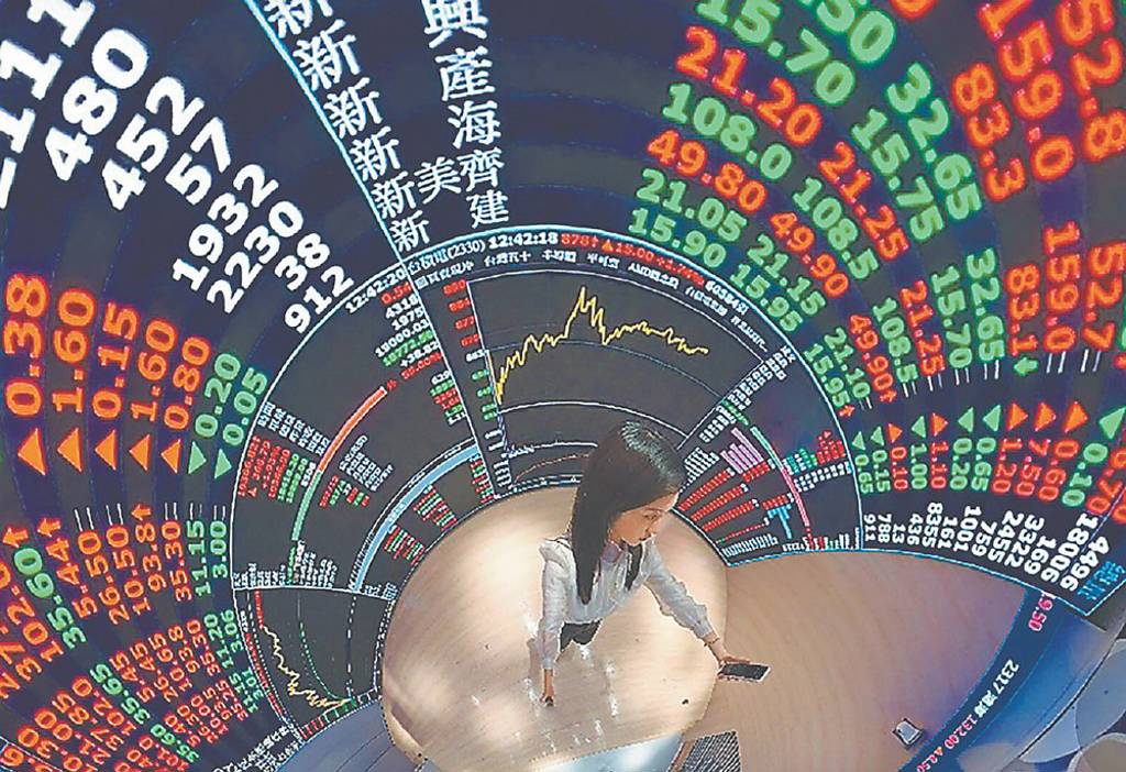 政治莫動盪 今年經濟成長率仍可上修